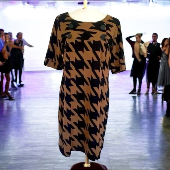 VINTAGE Rabbit Rabbit Rabbit Designs Dress Size 14  Beautiful 🥰 - Picture 3 of 10